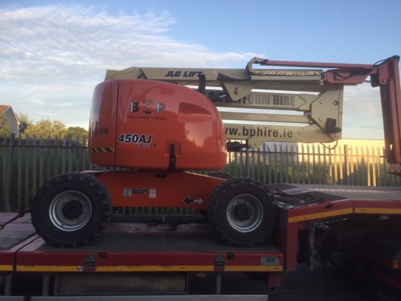 JLG 450AJ Diesel Boom Lift