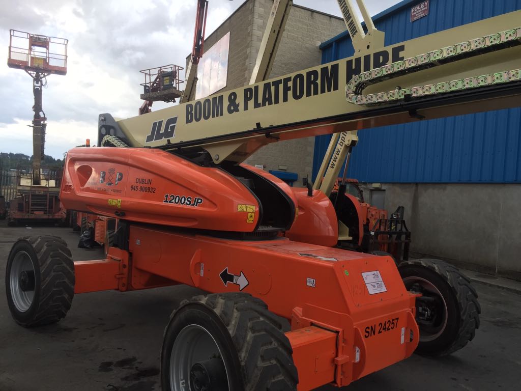 JLG Ultra Boom - JLG 1200 SJP - With Onboard Generator- Available for hire